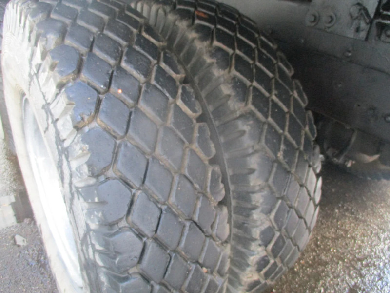 Camión volquete MAN 32.240 , Manual , 6x4 , Tipper truck , Spring suspension: foto 19