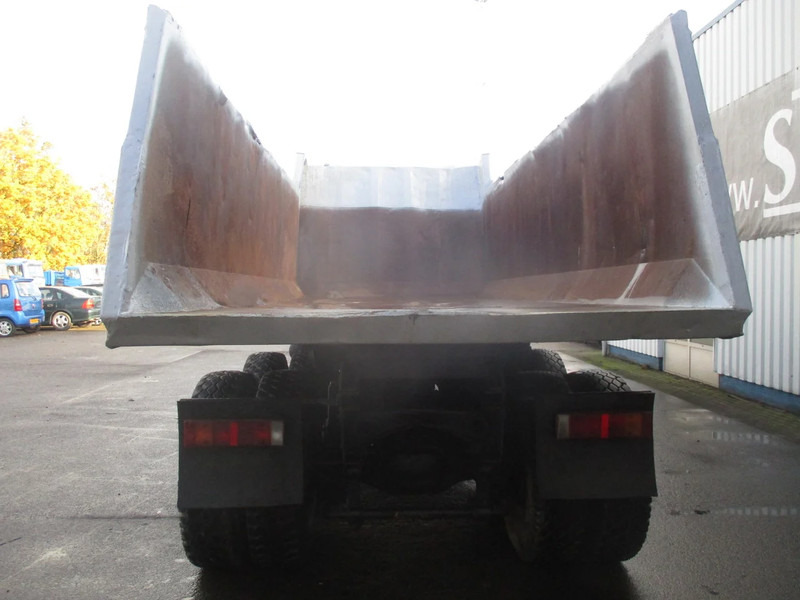 Camión volquete MAN 32.240 , Manual , 6x4 , Tipper truck , Spring suspension: foto 7