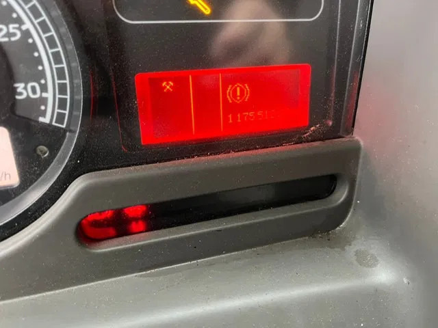 Camión lona Renault Premium 410 DXi , Manual Gearbox , Retarder , Airco: foto 16 Camión lona Renault Premium 410 DXi , Manual Gearbox , Retarder , Airco: foto 16