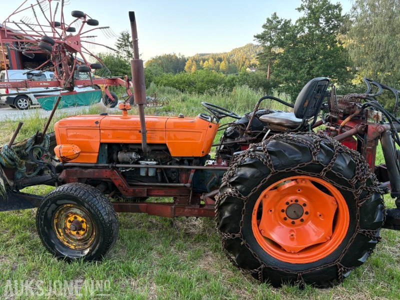1971 Fiat 415 traktorgraver med tannskuffe - Tractor: foto 2 1971 Fiat 415 traktorgraver med tannskuffe - Tractor: foto 2