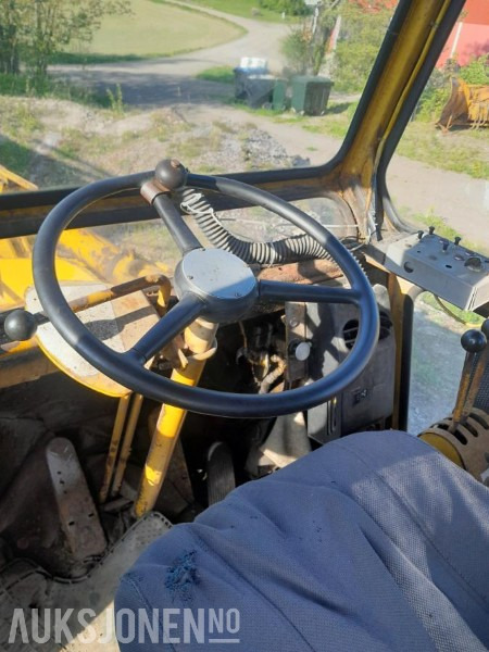 1974 Michigan Clark 55 hjullaster - reparasjonsobjekt - mva fri - Cargadora de ruedas: foto 4 1974 Michigan Clark 55 hjullaster - reparasjonsobjekt - mva fri - Cargadora de ruedas: foto 4