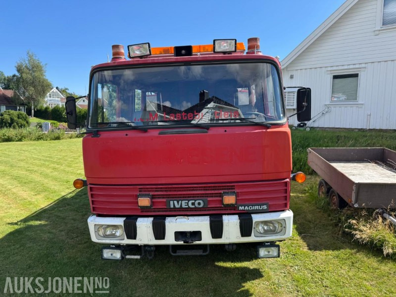 1978 Magirus Deutz 192D11 med Sirene, blålys, vannpumpe - Camión de bomberos: foto 2 1978 Magirus Deutz 192D11 med Sirene, blålys, vannpumpe - Camión de bomberos: foto 2