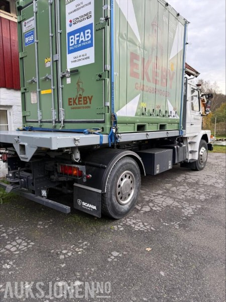 1983 Scania T82H4X2LI46 VETERAN. - Camión caja abierta: foto 5 1983 Scania T82H4X2LI46 VETERAN. - Camión caja abierta: foto 5