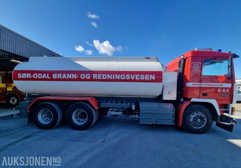 1986 Volvo F10 Brannbil - Camión de bomberos: foto 5 1986 Volvo F10 Brannbil - Camión de bomberos: foto 5