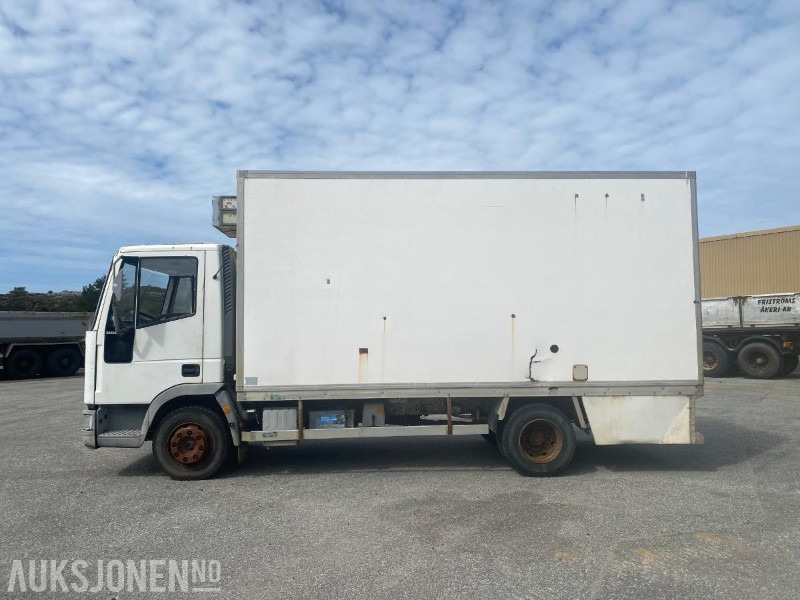 1994 Iveco Eurocargo - Camión caja cerrada: foto 2 1994 Iveco Eurocargo - Camión caja cerrada: foto 2