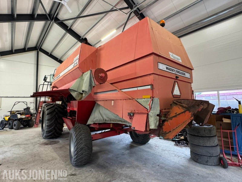 1996 Massey Ferguson MF 34 skurtresker - Cosechadora de granos: foto 3 1996 Massey Ferguson MF 34 skurtresker - Cosechadora de granos: foto 3
