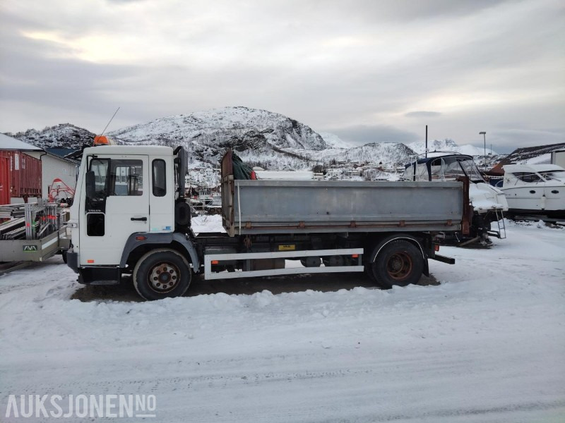1999 Volvo FL614 4X2 - Export - 187000KM - Camión caja abierta: foto 2 1999 Volvo FL614 4X2 - Export - 187000KM - Camión caja abierta: foto 2