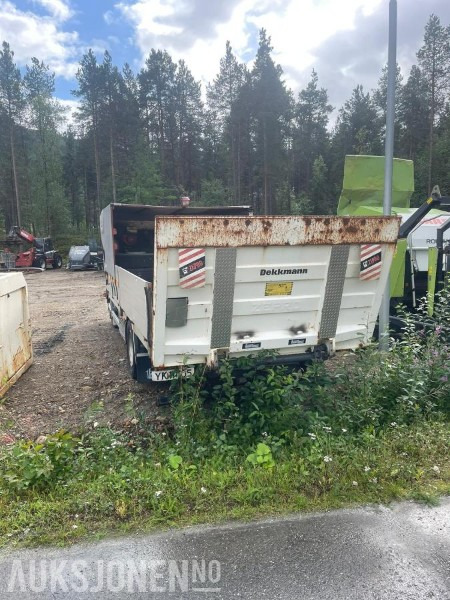 2000 Volvo FL 608 - Verkstedbil med kompressor som drives av en bensinmotor. - Camión caja abierta: foto 4 2000 Volvo FL 608 - Verkstedbil med kompressor som drives av en bensinmotor. - Camión caja abierta: foto 4