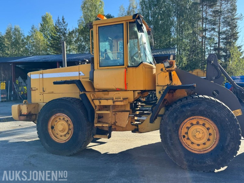 2001 Volvo L90 D hjullaster med skuffe - Cargadora de ruedas: foto 4 2001 Volvo L90 D hjullaster med skuffe - Cargadora de ruedas: foto 4