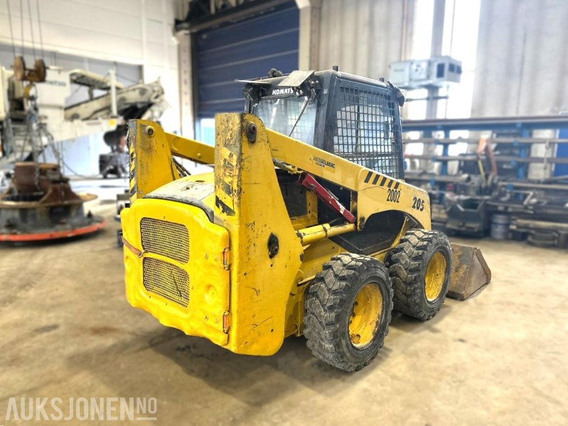 2002 Komatsu SK 81.5 kompaktlaster - Minicargadora: foto 3 2002 Komatsu SK 81.5 kompaktlaster - Minicargadora: foto 3