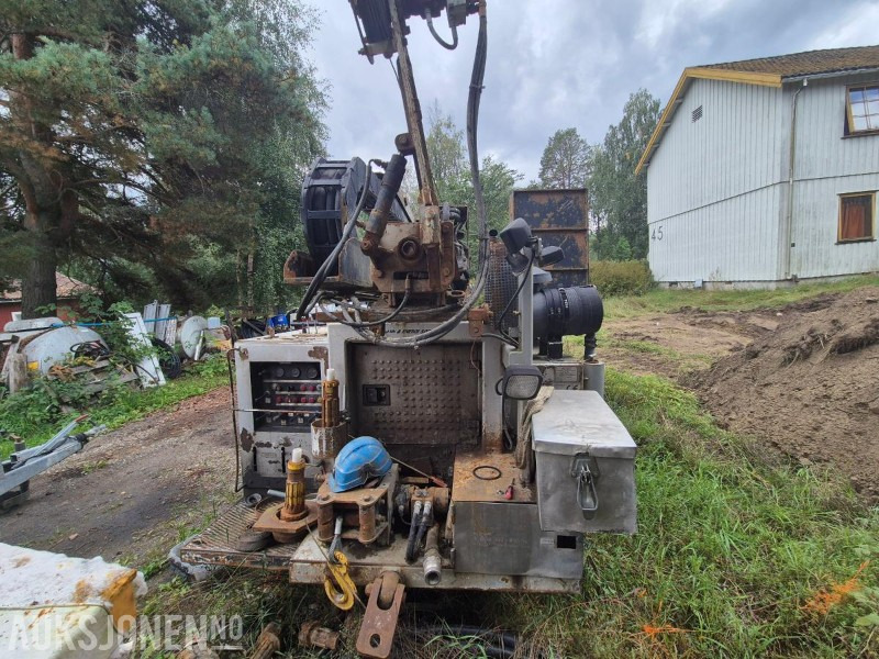 Perforadora 2004 Gemsa Gemrok 55 S, borerigg, ny motor: foto 8 Perforadora 2004 Gemsa Gemrok 55 S, borerigg, ny motor: foto 8