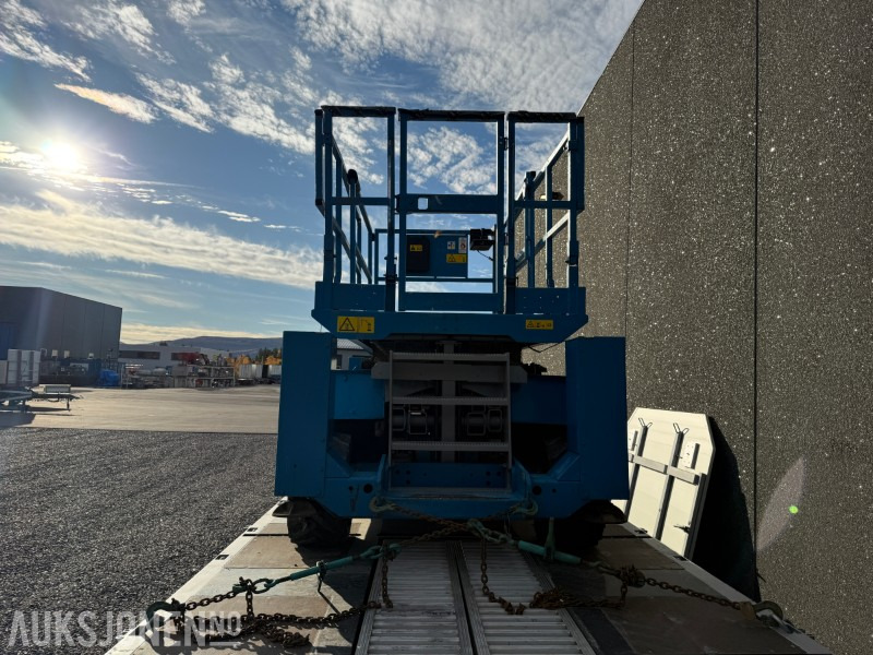 2004 Genie GS-3268R - Sakselift - 4x4 - 4152kg - 3734t - Plataforma elevadora: foto 5 2004 Genie GS-3268R - Sakselift - 4x4 - 4152kg - 3734t - Plataforma elevadora: foto 5