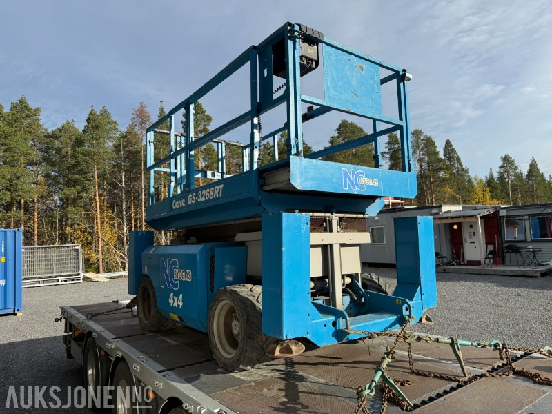 2004 Genie GS-3268R - Sakselift - 4x4 - 4152kg - 3734t - Plataforma elevadora: foto 3 2004 Genie GS-3268R - Sakselift - 4x4 - 4152kg - 3734t - Plataforma elevadora: foto 3