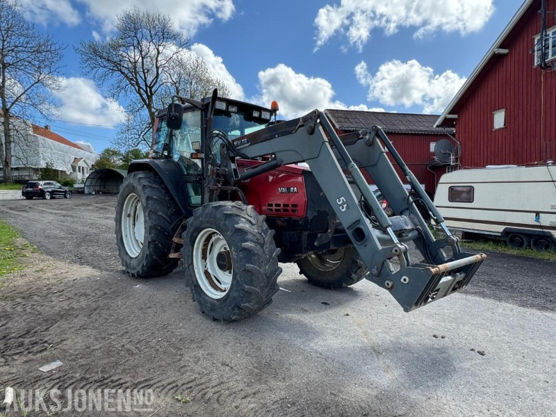 2005 Valtra 6850 - Tractor: foto 3 2005 Valtra 6850 - Tractor: foto 3