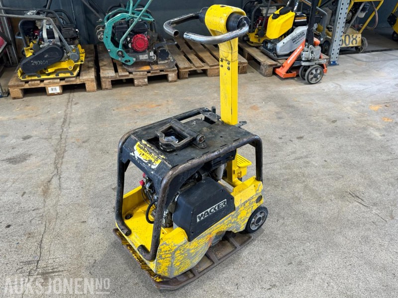 2005 Wacker BPU3050A vibroplate / Hoppetusse - Rodillo: foto 2 2005 Wacker BPU3050A vibroplate / Hoppetusse - Rodillo: foto 2