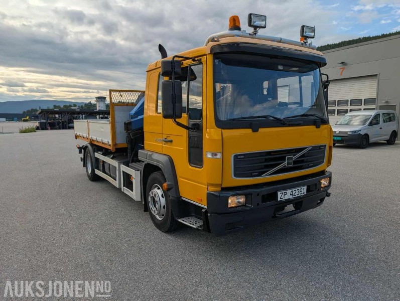 2006 Volvo FL6 med HMF 683 K2 KRAN EU OK 07.2026 - Camión grúa: foto 5 2006 Volvo FL6 med HMF 683 K2 KRAN EU OK 07.2026 - Camión grúa: foto 5