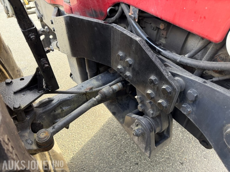 Leasing de  2008 Valtra T-180 Traktor med frontlaster / 1362 timer 2008 Valtra T-180 Traktor med frontlaster / 1362 timer: foto 17