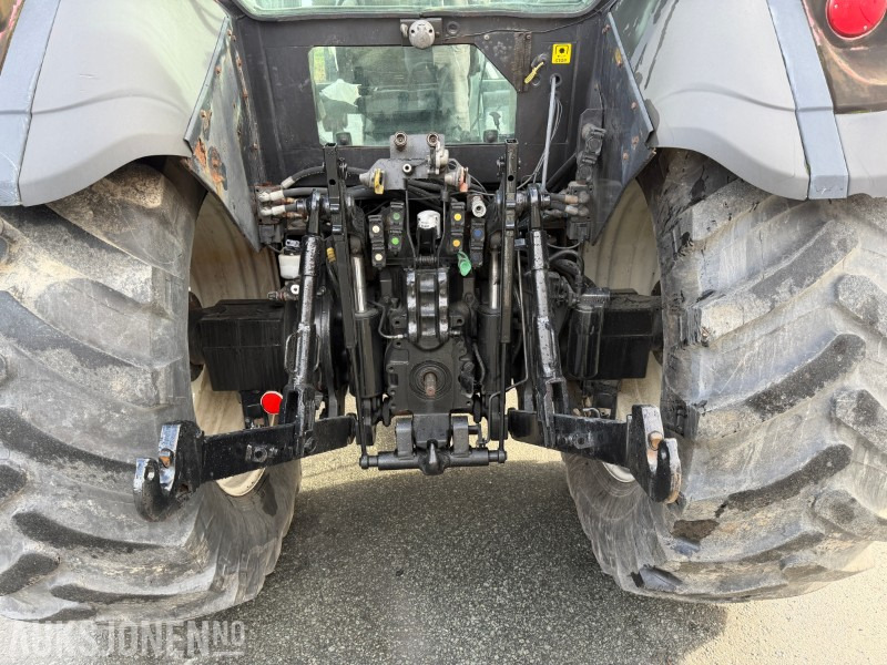 Leasing de  2008 Valtra T-180 Traktor med frontlaster / 1362 timer 2008 Valtra T-180 Traktor med frontlaster / 1362 timer: foto 13