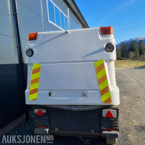 2009 Johnston 5000 Feiebil - Delebil/rep.objekt - Equipo de construcción: foto 5 2009 Johnston 5000 Feiebil - Delebil/rep.objekt - Equipo de construcción: foto 5