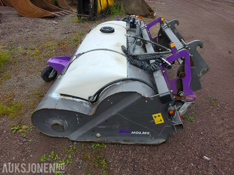 2011 Holms PL-2.15 feiekost med vanntank og klargjort for sidekost - Equipo de construcción: foto 5 2011 Holms PL-2.15 feiekost med vanntank og klargjort for sidekost - Equipo de construcción: foto 5