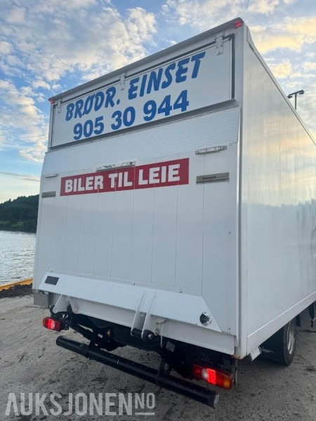 2011 Mitsubishi Canter SKAPBIL MED LIFT LAV KM 67000 km - INGEN MINSTEPRIS - Camión caja cerrada: foto 4 2011 Mitsubishi Canter SKAPBIL MED LIFT LAV KM 67000 km - INGEN MINSTEPRIS - Camión caja cerrada: foto 4