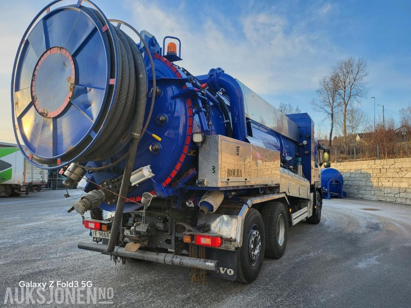 2011 VOLVO FM460 AVVANNINGSBIL MED MASKO-ZOLL PÅBYGG - 390200 Km. - Camión de basura: foto 2 2011 VOLVO FM460 AVVANNINGSBIL MED MASKO-ZOLL PÅBYGG - 390200 Km. - Camión de basura: foto 2