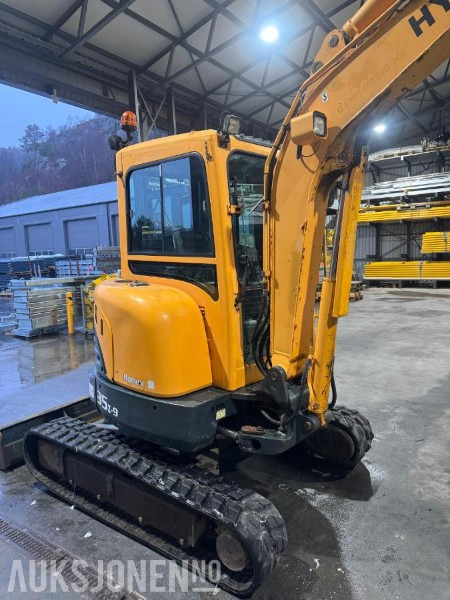 Miniexcavadora 2012 HYUNDAI ROBEX 35Z-9 4,1TONN MINIGRAVER. 2135TIMER NYE BELTER 2024. GRAVESKUFF. PLANERINGSKUFF.: foto 7 Miniexcavadora 2012 HYUNDAI ROBEX 35Z-9 4,1TONN MINIGRAVER. 2135TIMER NYE BELTER 2024. GRAVESKUFF. PLANERINGSKUFF.: foto 7