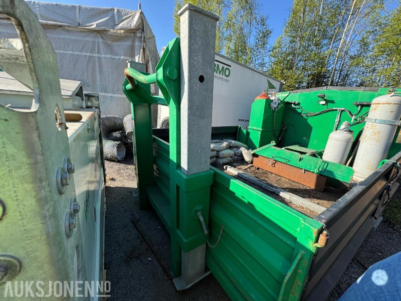 Equipo de construcción 2013 ATC Asfalt Termo container med emulsjonstank / Asfalt lappemaskin: foto 16