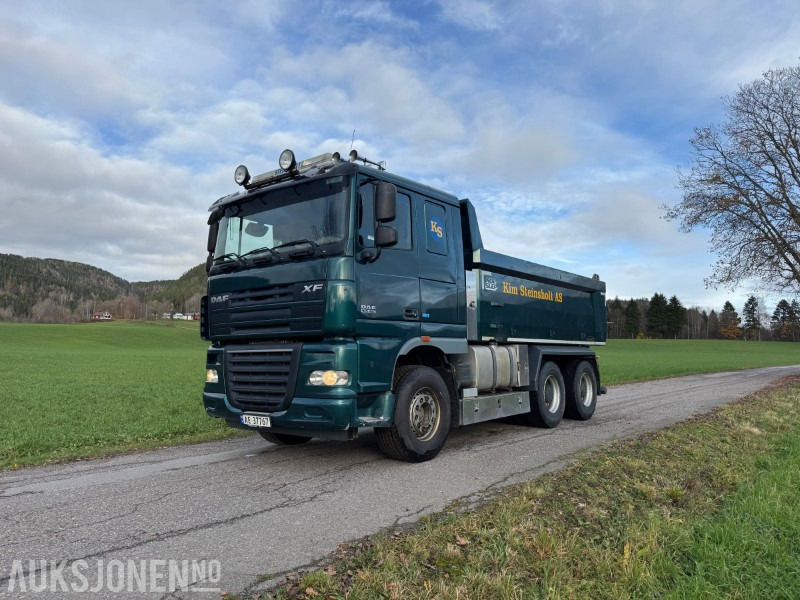 2013 DAF XF Tippbil - Camión volquete: foto 1 2013 DAF XF Tippbil - Camión volquete: foto 1