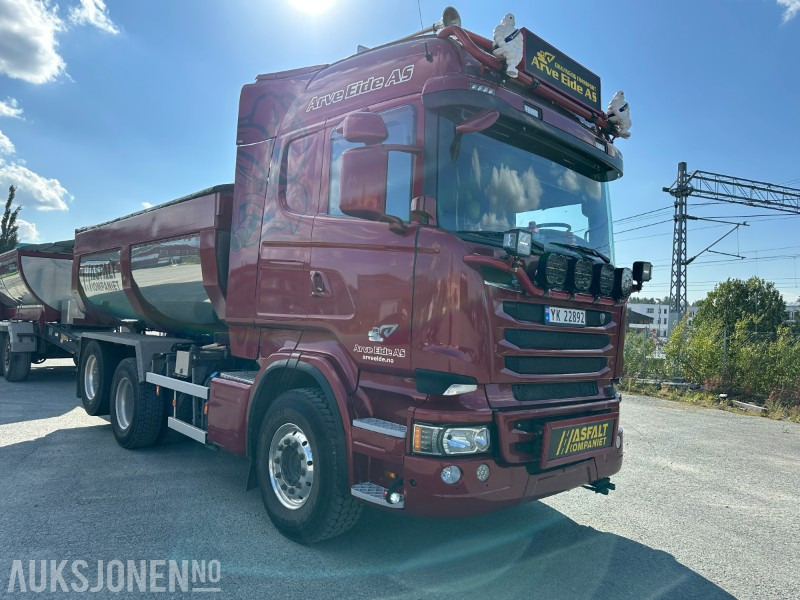 2013 Scania Scania R500 tippbil med asfaltbalje og tilhenger - Camión volquete: foto 2 2013 Scania Scania R500 tippbil med asfaltbalje og tilhenger - Camión volquete: foto 2
