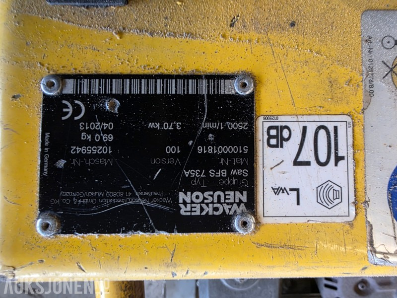 2013 Wacker Neuson Saw BFS 735A asfalt skjærer - Equipo de construcción: foto 4 2013 Wacker Neuson Saw BFS 735A asfalt skjærer - Equipo de construcción: foto 4