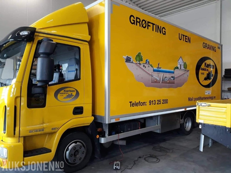 2014 Iveco Eurocargo - kun kjørt 46600 km. Meget pen! - Camión caja cerrada: foto 3 2014 Iveco Eurocargo - kun kjørt 46600 km. Meget pen! - Camión caja cerrada: foto 3
