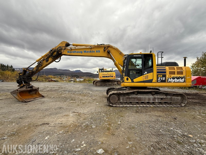 2014 Komatsu Hb 215-2 Gravemaskin - Leica GPS - Engcon Tilt - 7035T - Excavadora: foto 2 2014 Komatsu Hb 215-2 Gravemaskin - Leica GPS - Engcon Tilt - 7035T - Excavadora: foto 2