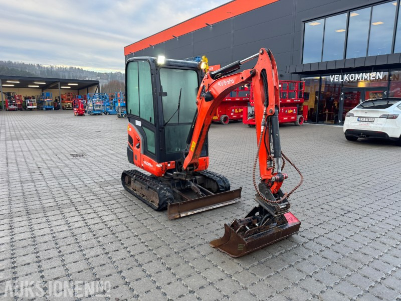 2014 Kubota KX019-4 minigraver - 4225 timer - Miniexcavadora: foto 3 2014 Kubota KX019-4 minigraver - 4225 timer - Miniexcavadora: foto 3