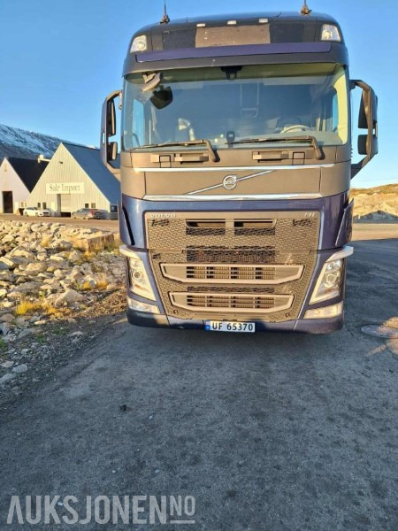 2014 Volvo FH540 6X2 Skapbil - Full sideåpning - Strøere - VBG - 697.000KM - Camión caja cerrada: foto 2 2014 Volvo FH540 6X2 Skapbil - Full sideåpning - Strøere - VBG - 697.000KM - Camión caja cerrada: foto 2