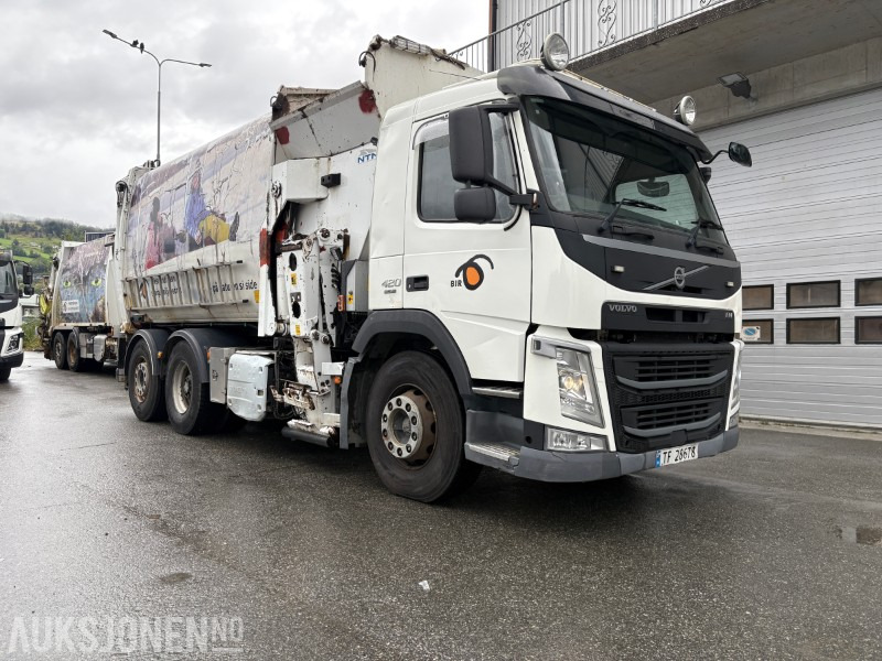 2014 Volvo FM420 EURO 6 sidelaster / komprimatorbil / renovasjonsbil - leveres med ny EU godkjenning - Camión de basura: foto 2 2014 Volvo FM420 EURO 6 sidelaster / komprimatorbil / renovasjonsbil - leveres med ny EU godkjenning - Camión de basura: foto 2