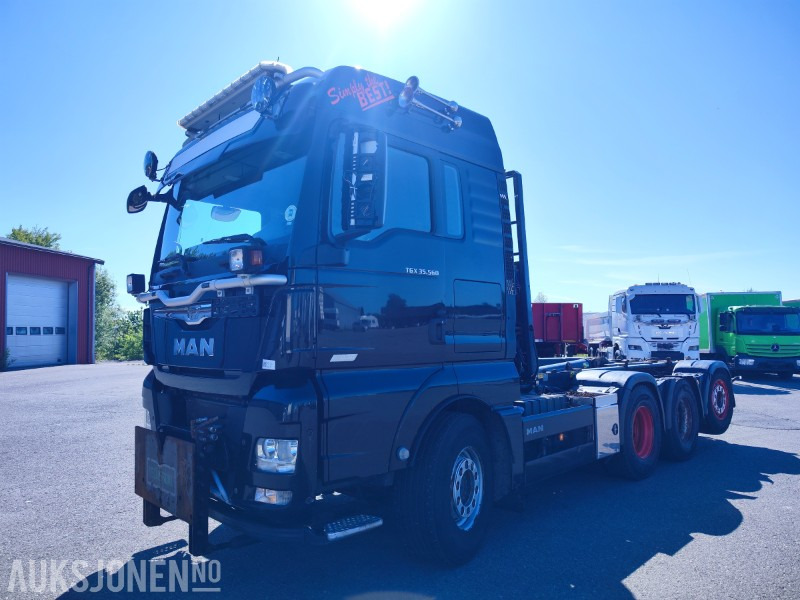 2015 MAN TGX 35.560 Tridem Krokbil m/Brøyteopplegg - Camión multibasculante: foto 4 2015 MAN TGX 35.560 Tridem Krokbil m/Brøyteopplegg - Camión multibasculante: foto 4