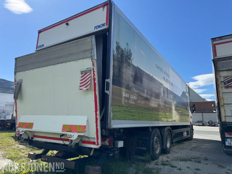 2015 Scania G-serie skapbil med kjøleaggregat og løftelem. Euro 6 - Camión caja cerrada: foto 5 2015 Scania G-serie skapbil med kjøleaggregat og løftelem. Euro 6 - Camión caja cerrada: foto 5