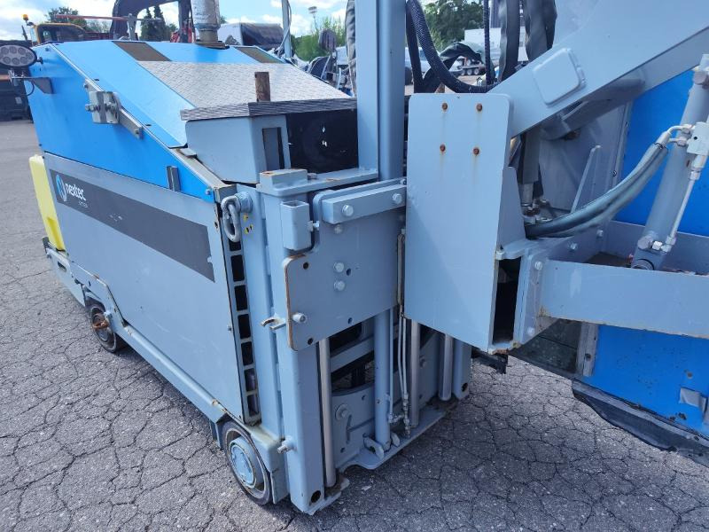 Equipo de construcción 2016 Nextec Diamond trencher DT60 Gulvsag med automatisk nedlegging av trekkerør for fiberkabel: foto 15