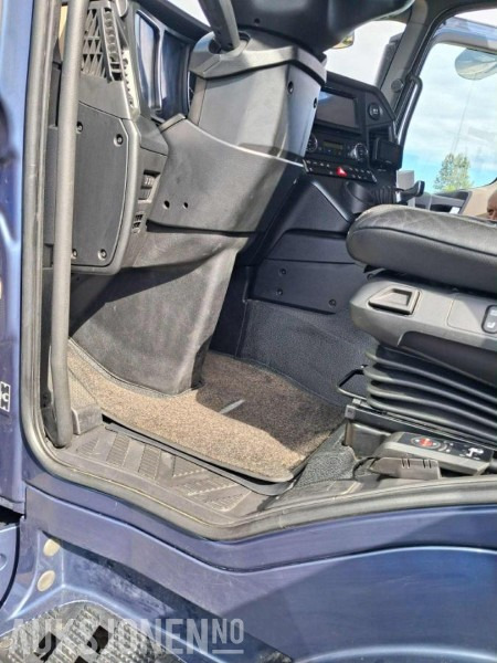 Camión portavehículos 2017 Mercedes-Benz Actros 360 Hk Biltransporter: foto 12