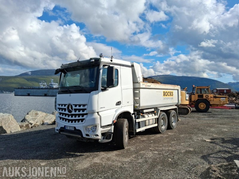 2017 Mercedes-Benz Arocs 2658K - 104745 km - alle servicer. - Camión volquete: foto 4 2017 Mercedes-Benz Arocs 2658K - 104745 km - alle servicer. - Camión volquete: foto 4