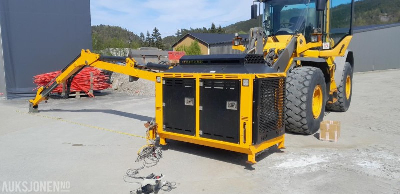 Equipo de construcción 2018 FMA 7,0 kantklipper med steg 4 motor: foto 1