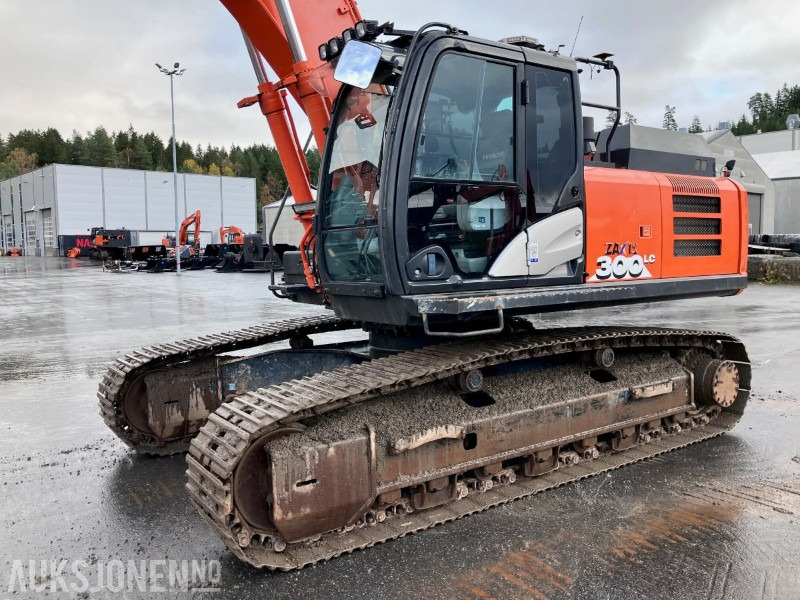2018 Hitachi ZX300 LC-6 - Topcon GX60 - Sentralsmøring - 8200t - Excavadora: foto 5 2018 Hitachi ZX300 LC-6 - Topcon GX60 - Sentralsmøring - 8200t - Excavadora: foto 5