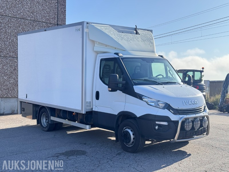 2018 Iveco DAILY - SKAP - MOBILT VERKSTED - SERVICEBIL - SVÆRT PÅKOSTET INNREDNING! - Camión caja cerrada: foto 3 2018 Iveco DAILY - SKAP - MOBILT VERKSTED - SERVICEBIL - SVÆRT PÅKOSTET INNREDNING! - Camión caja cerrada: foto 3