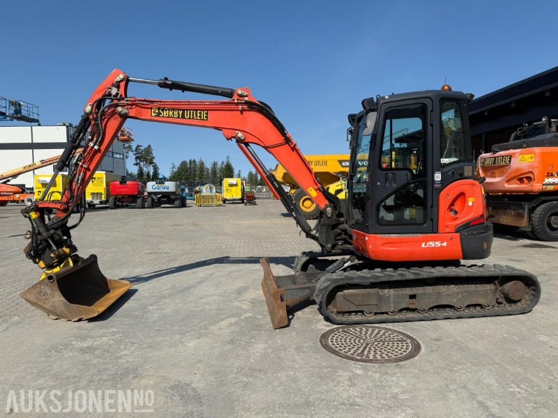 2018 Kubota U55-4 BELTEGRAVER ENGCON ROTOTILT 2 SKUFFER SERVICEHISTORIKK SENTRALSMØRING - Excavadora: foto 3 2018 Kubota U55-4 BELTEGRAVER ENGCON ROTOTILT 2 SKUFFER SERVICEHISTORIKK SENTRALSMØRING - Excavadora: foto 3