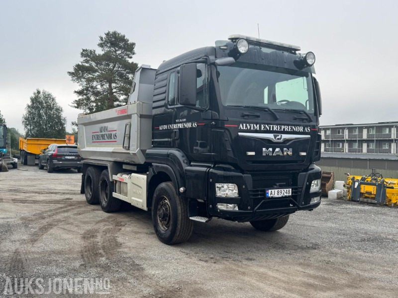 2018 MAN TGS 26.500 6X6H BL // ZETTERBERGS HARDOX // HYDRODRIVE // TIPPKASSE - Camión volquete: foto 2 2018 MAN TGS 26.500 6X6H BL // ZETTERBERGS HARDOX // HYDRODRIVE // TIPPKASSE - Camión volquete: foto 2