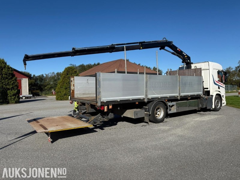2018 Scania P 320 KRANBIL M/PLAN HIAB XS099 KRAN SERVICEHISTORIKK. - Camión grúa: foto 4 2018 Scania P 320 KRANBIL M/PLAN HIAB XS099 KRAN SERVICEHISTORIKK. - Camión grúa: foto 4