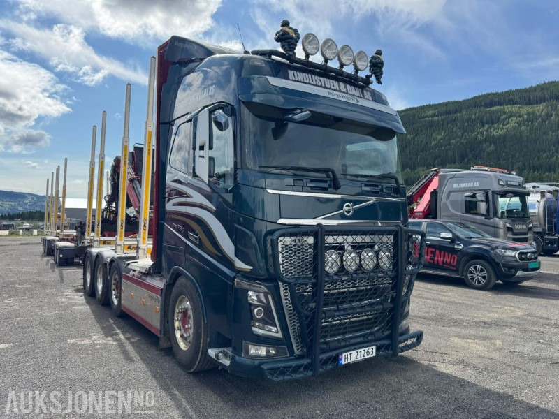 2018 Volvo FH16 8X4 komplett tømmerbil med kran og henger. - Camión forestal, Camión grúa: foto 3 2018 Volvo FH16 8X4 komplett tømmerbil med kran og henger. - Camión forestal, Camión grúa: foto 3