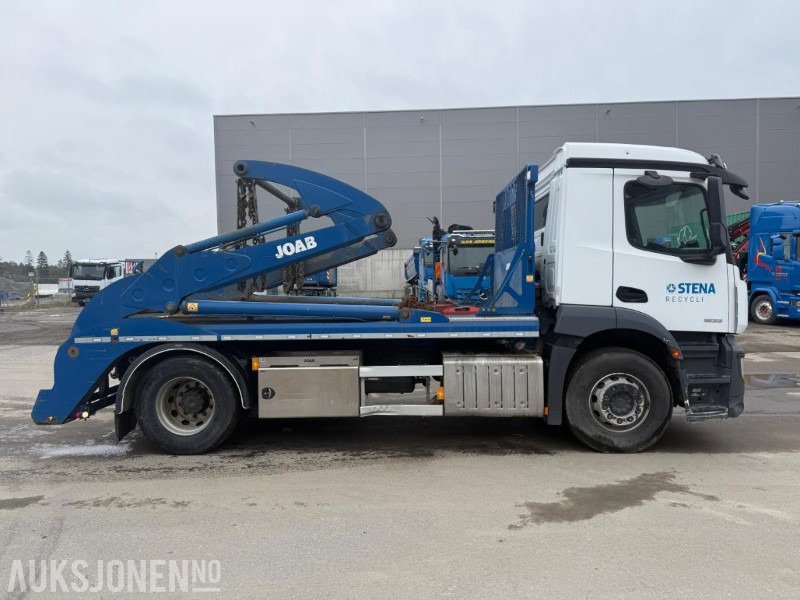 2019 Mercedes-Benz ANTOS LIFTDUMPER SERVICEAVTALE - Camión portacontenedor de cadenas: foto 5 2019 Mercedes-Benz ANTOS LIFTDUMPER SERVICEAVTALE - Camión portacontenedor de cadenas: foto 5