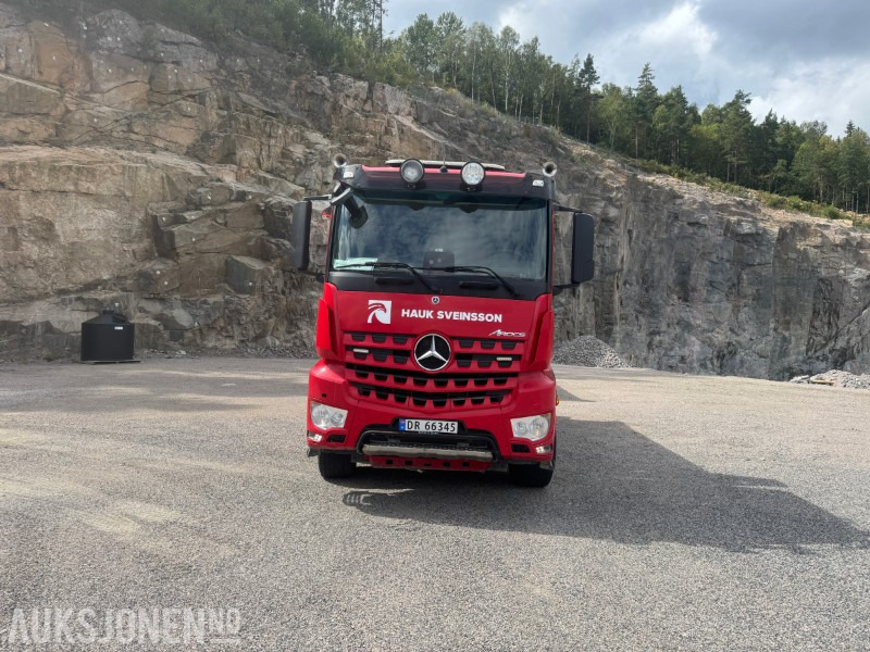 2019 Mercedes-Benz ARCOS - Fullt sett - Bil og henger - Tippsett - Camión volquete: foto 2 2019 Mercedes-Benz ARCOS - Fullt sett - Bil og henger - Tippsett - Camión volquete: foto 2